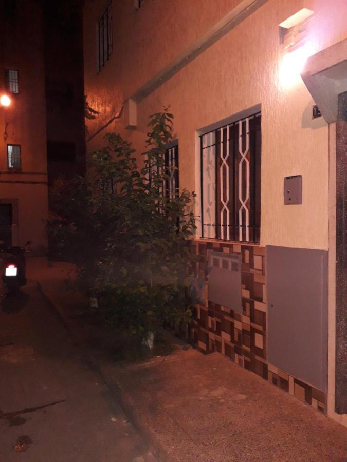 Appartement Moderne 3 Chambres フェズ エクステリア 写真